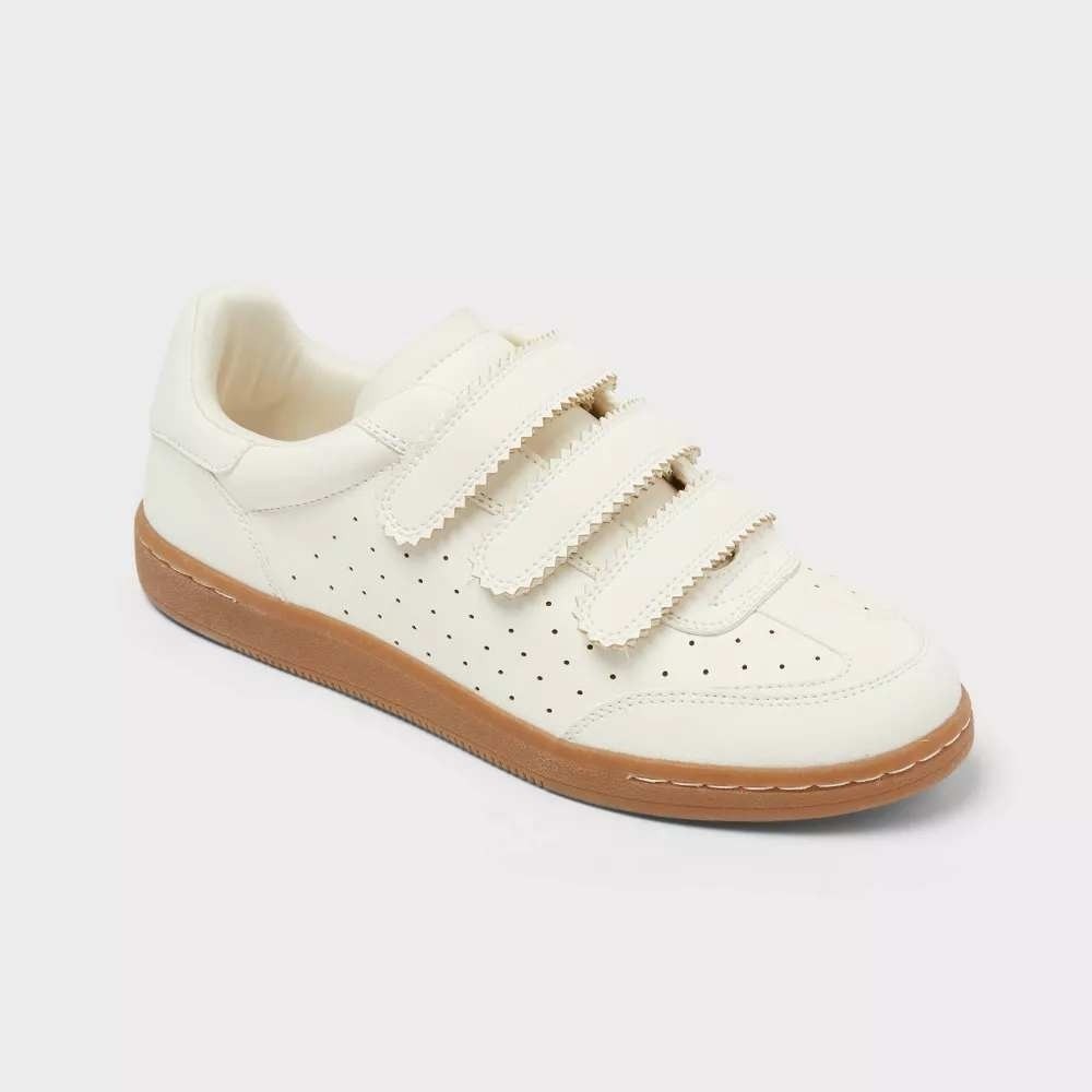 Women's Richie Sneakers by Universal Thread White Size 9 New With Tags